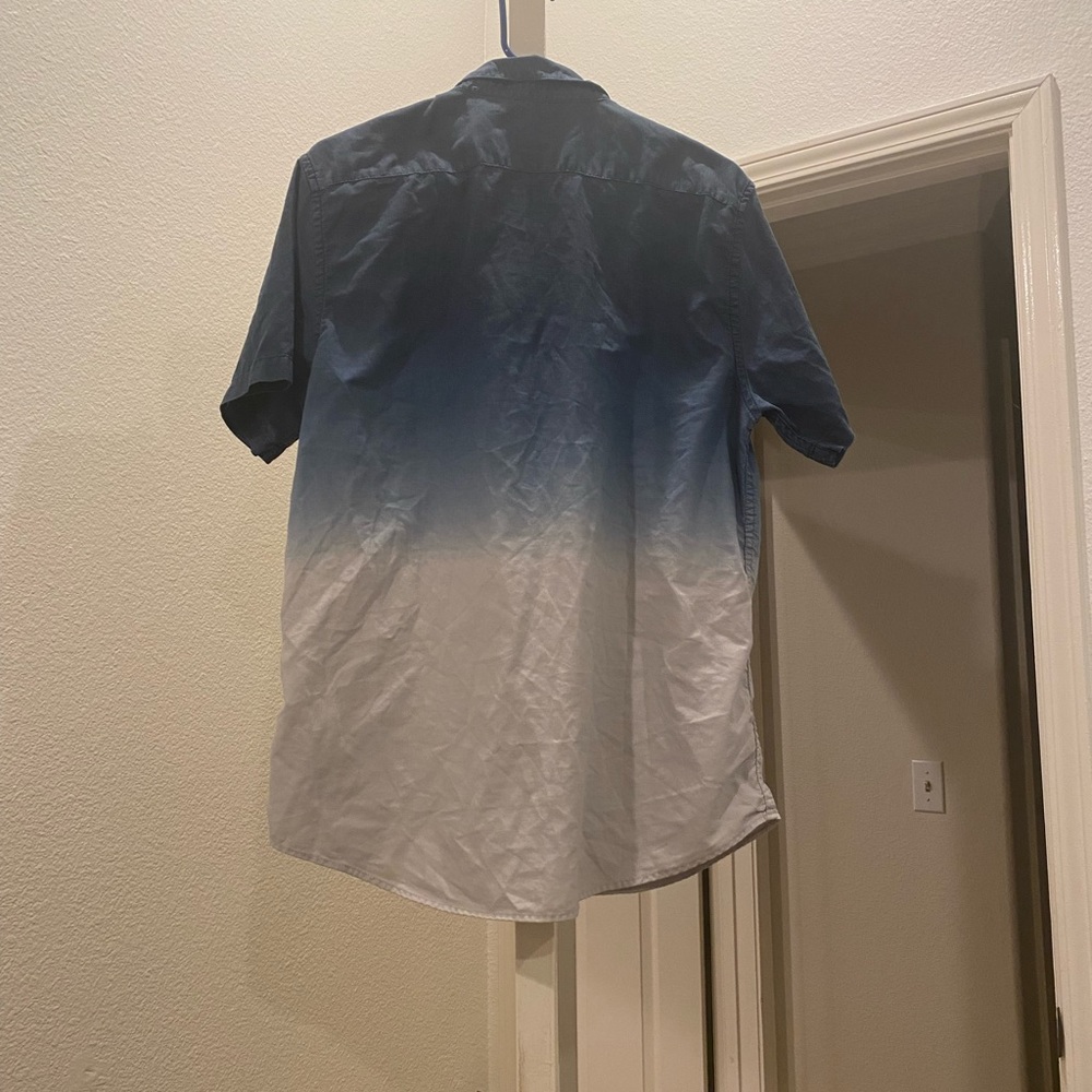Mens Large RVCA Button Up - Picture 2 of 2